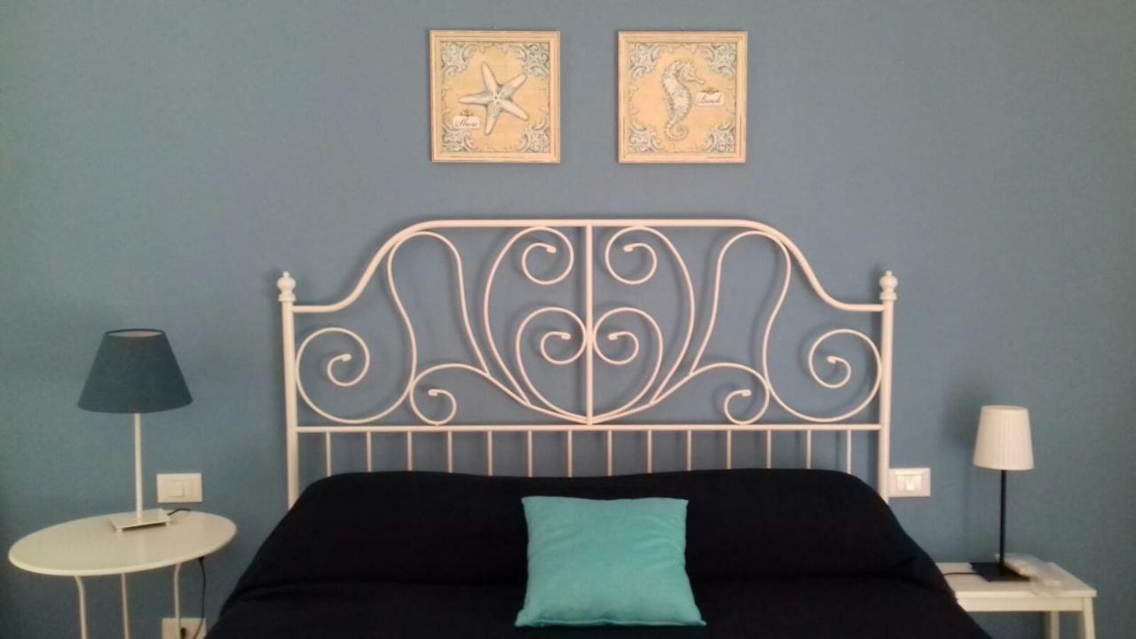 Galu Guest House Gaeta Buitenkant foto