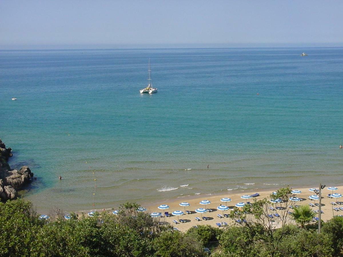 Galu Guest House Gaeta Buitenkant foto