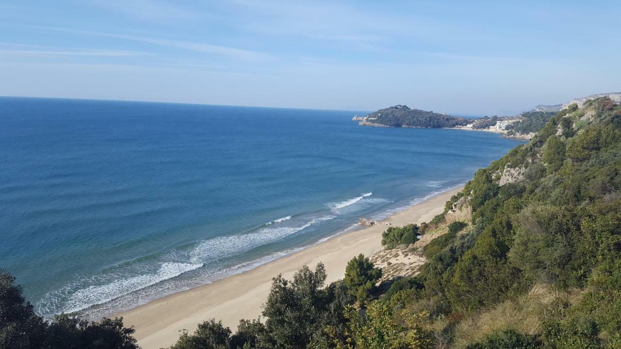 Galu Guest House Gaeta Buitenkant foto