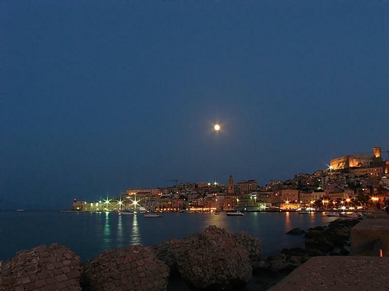 Galu Guest House Gaeta Buitenkant foto